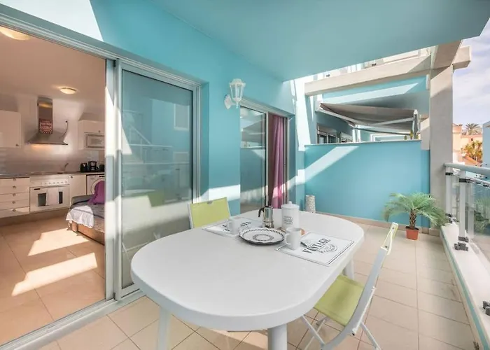 Lägenhet Vicino Al Porto Confortevole Wi-fi Aria Condizionata *