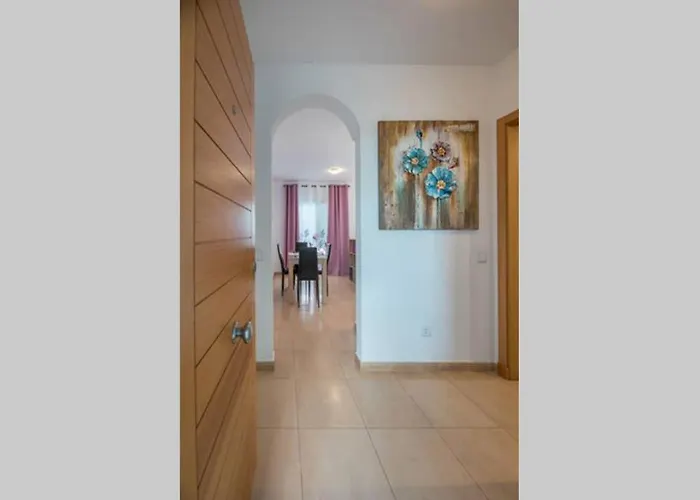 Lejlighed Vicino Al Porto Confortevole Wi-fi Aria Condizionata